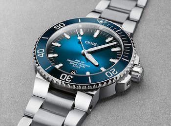 Oris Aquis Date Calibre 400 luxury dive watch