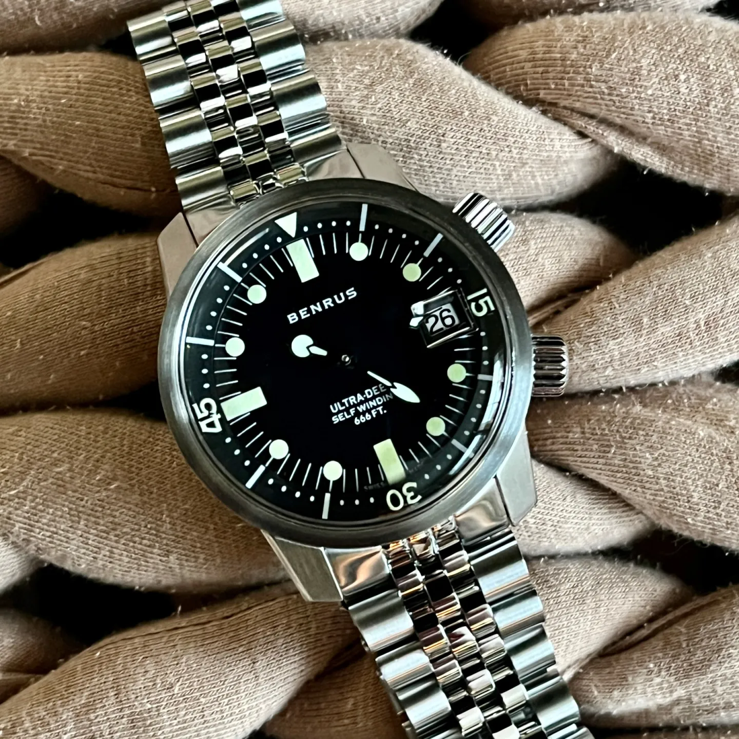 Vintage Benrus military field watch